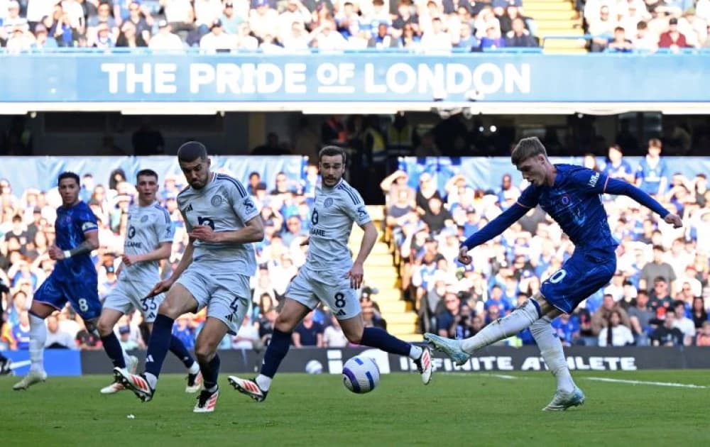 Chelsea Surges Past Leicester Amidst Relegation Chaos